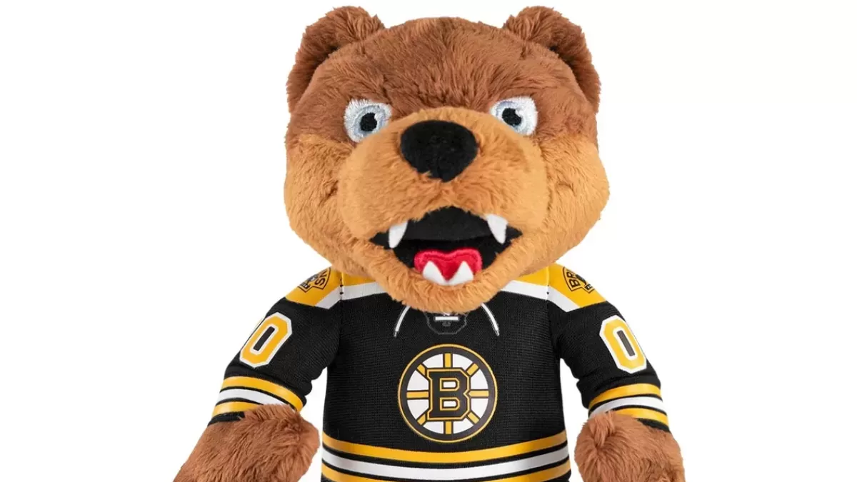 Boston Bruins: PHOTOS- Boston Bruins mascot Blades surprises nurses bef...