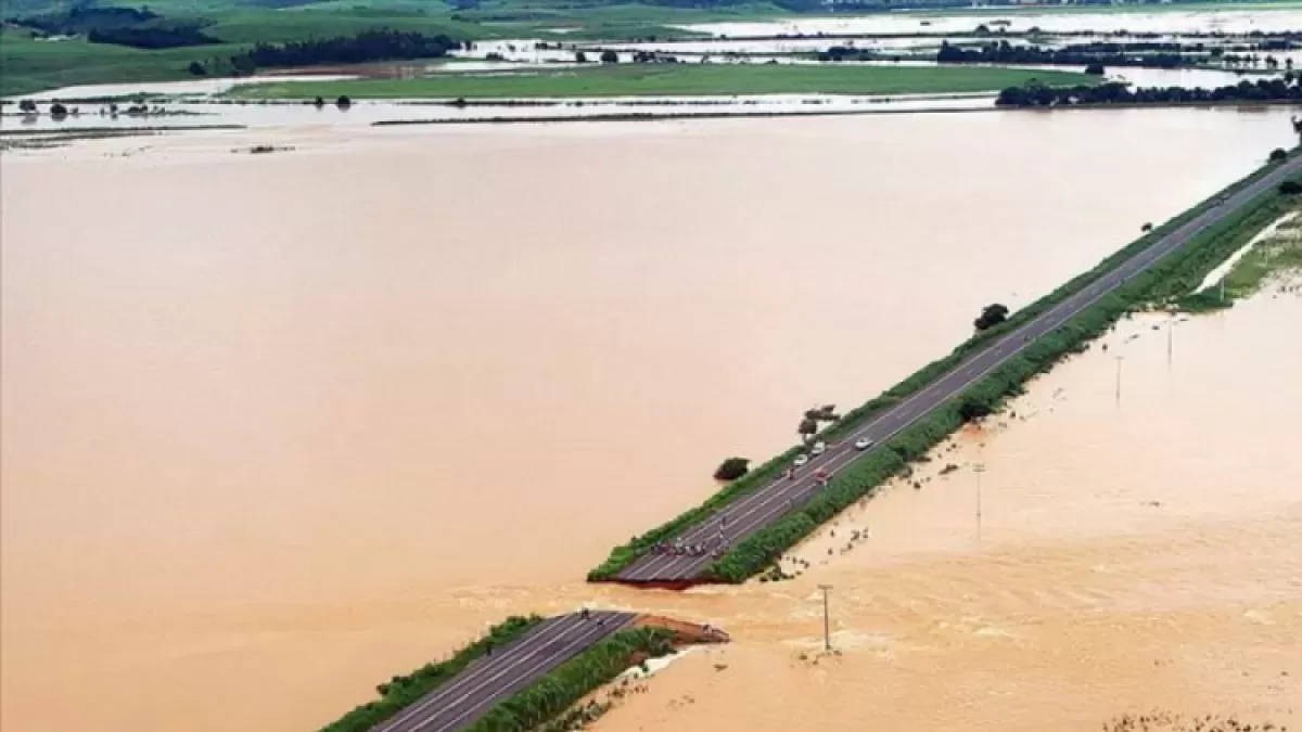 Brezilya'da Sellerde Ölü Sayısı 144'e Çıktı